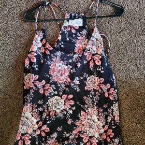 Sweet Wanderer brand black floral tanktop Large!